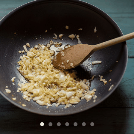 Gif složený z obrázků